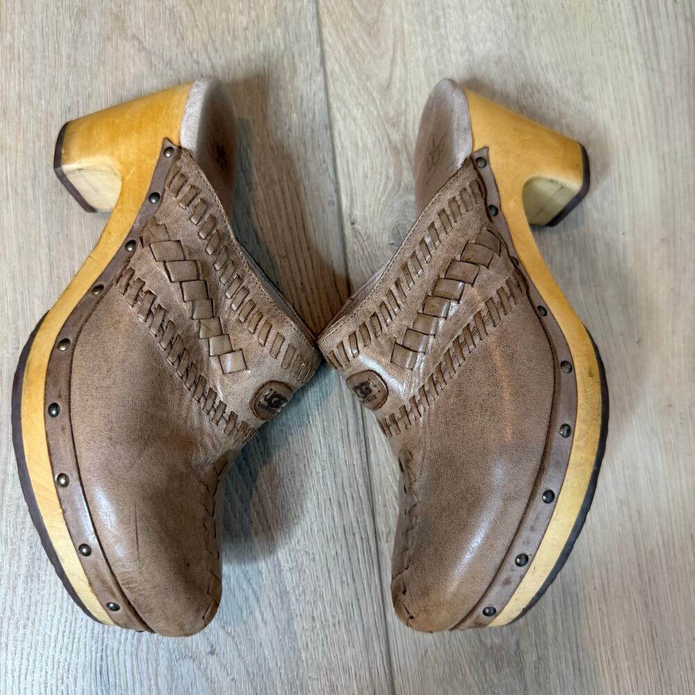 UGG AUSTRALIA VIVICA CLOGS - Picture 1 of 6